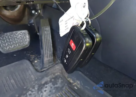 2019 Toyota Rav4 Limited from USA, damaged, VIN 2T3N1RFV8KC057721